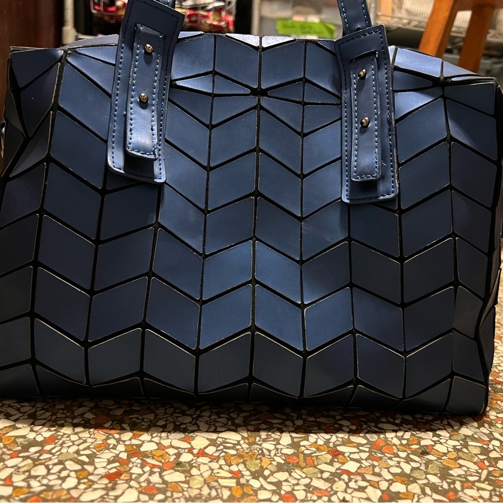 Patrizia Luca slanted square handbag in blue